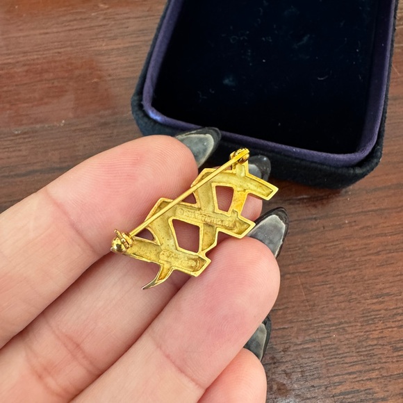 1980s Tiffany and Company Paloma Picasso XXX Brooch - 18kt Yellow Gold - Picture 3 of 5